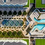 Wave Semesteranläggning (resort)