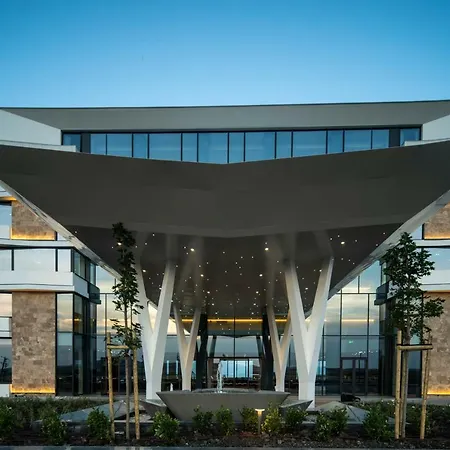 منتجع Wave بوموري